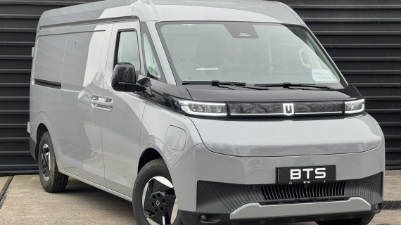 Farizon SV L2H2 83 kWh 270 Graden deuren Trekhaak 220v in laadruimte