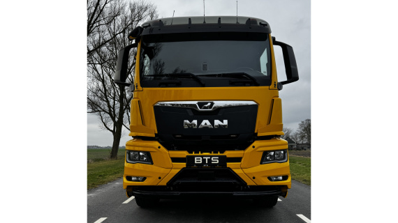 MAN TGS 18.330 4x2 BL CH (kenteken 2024) 2026 opgebouwd met VDL P14 portaal